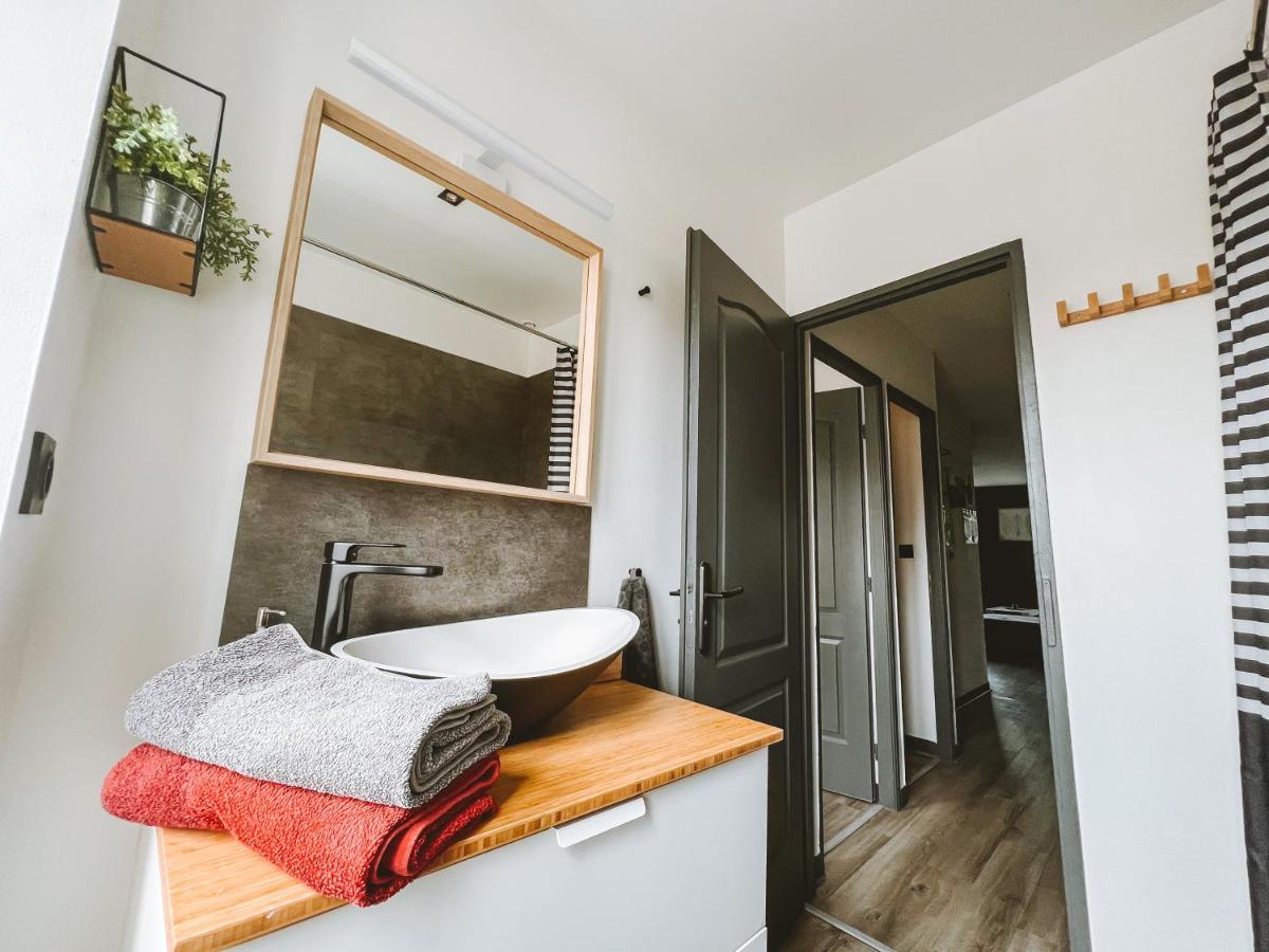GEST-LOC LOCATION MEUBLÉE T3 Le DrômArdèchois - TOURNON SUR RHÔNE - ARDÈCHE Apartment Ngoại thất bức ảnh